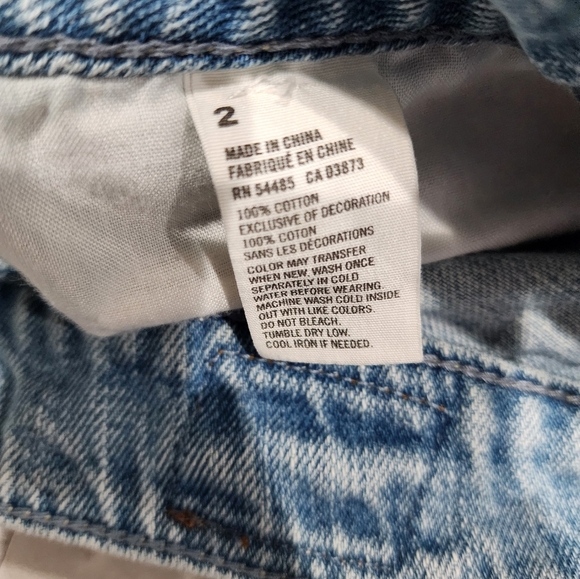 American Eagle Shorts Womens Distressed Cutoff Jeans Light 2 - Picture 4 of 5